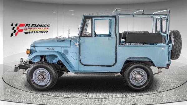 1982 Toyota FJ40 Land Cruiser 4X4 