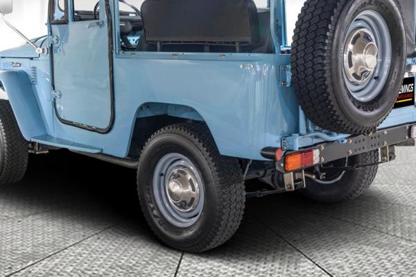 1982 Toyota FJ40 Land Cruiser 4X4 