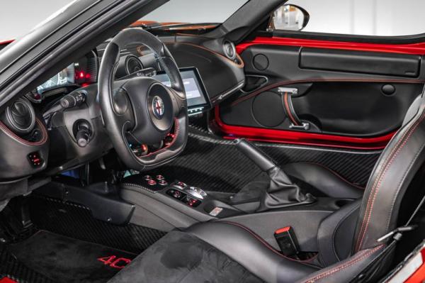 2015 Alfa Romeo 4C Launch edition 