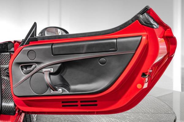 2015 Alfa Romeo 4C Launch edition 