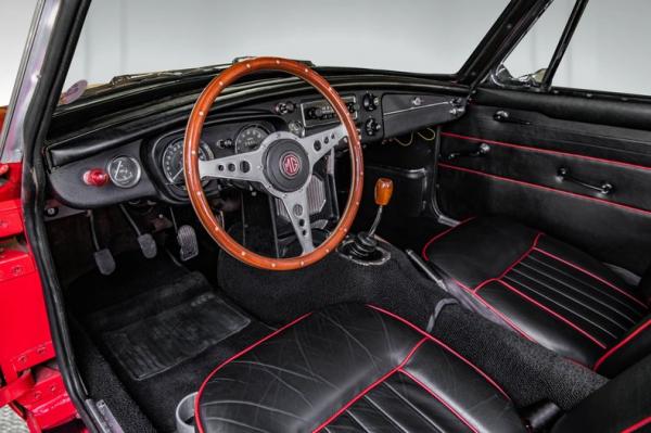 1966 MG MGB GT 