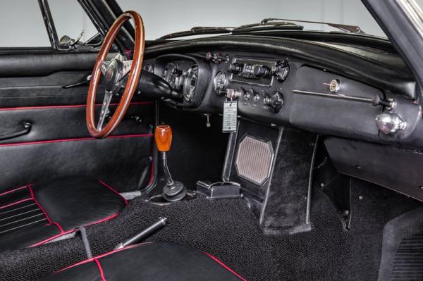 1966 MG MGB GT 