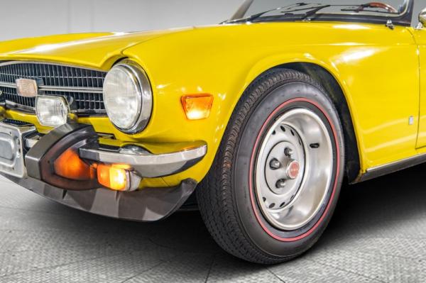 1976 Triumph TR-6 Roadster 