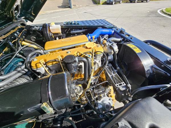 1998 Land Rover Defender 90 4X4 custom 
