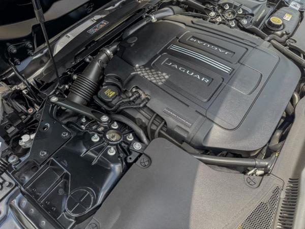 2019 Jaguar F-TYPE Supercharged convertible 