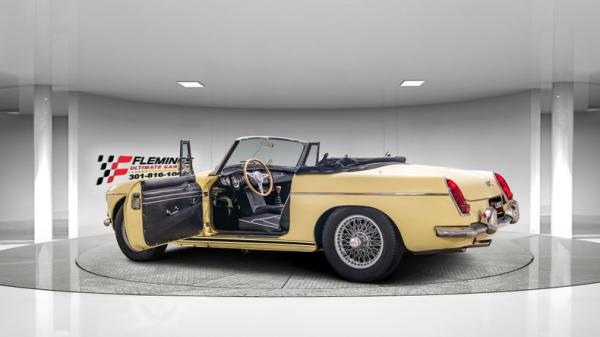 1967 MG MGB Convertible 