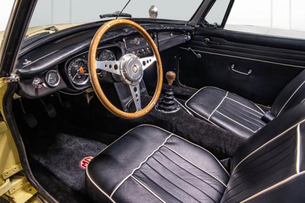 1967 MG MGB Convertible 