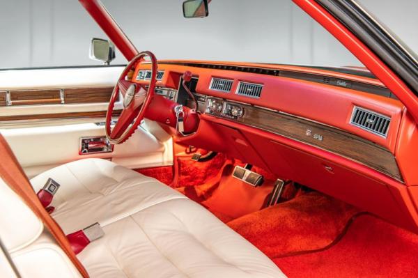 1976 Cadillac Coupe DeVille Survivor 