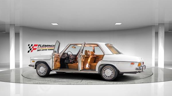 1973 Mercedes-Benz 220D 2 owner survivor 
