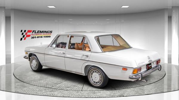 1973 Mercedes-Benz 220D 2 owner survivor 