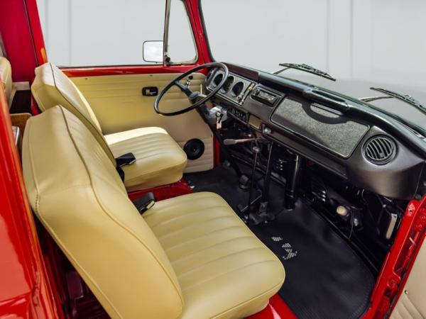 1971 Volkswagen Westfalia Campmobile 