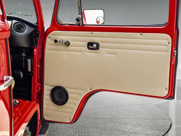 1971 Volkswagen Westfalia Campmobile 