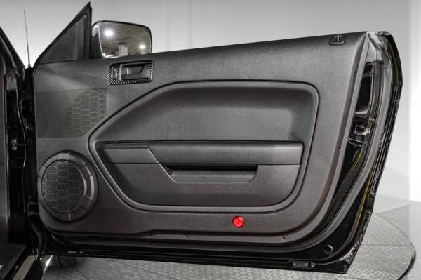 2007 Ford Mustang Roush Blackjack 