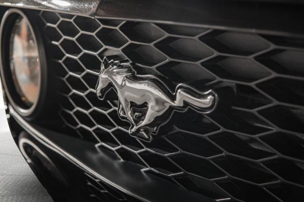 2007 Ford Mustang Roush Blackjack 