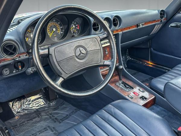 1988 Mercedes-Benz 560SL Roadster 