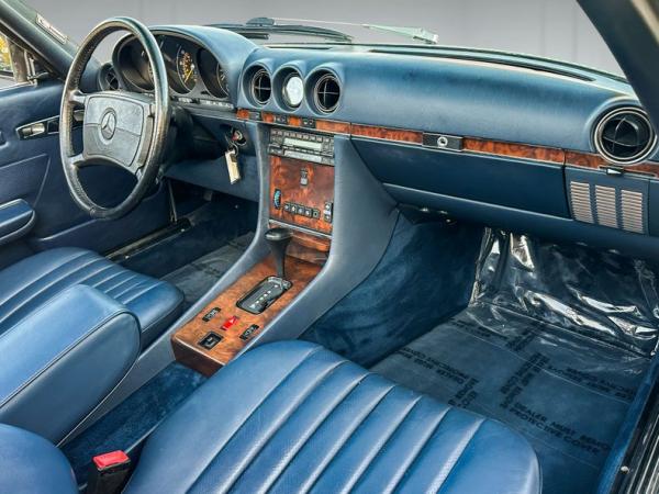 1988 Mercedes-Benz 560SL Roadster 