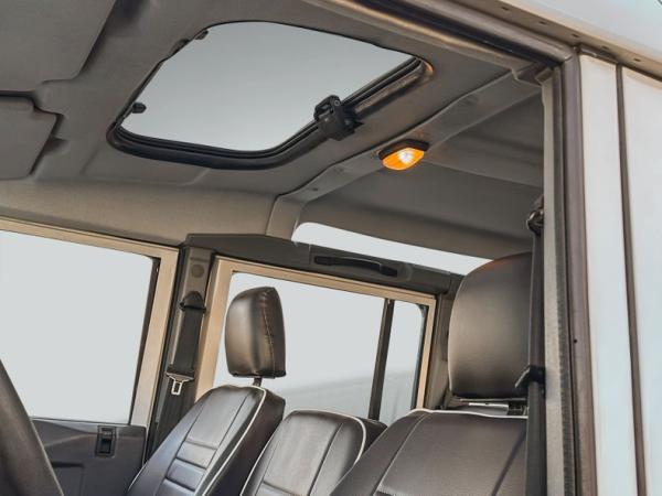 1992 Land Rover Defender 110 4X4 