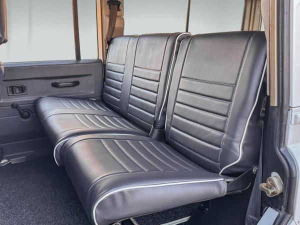 1992 Land Rover Defender 110 4X4 