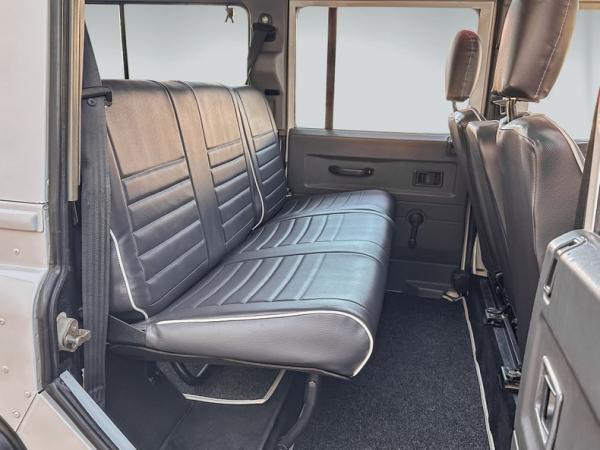 1992 Land Rover Defender 110 4X4 
