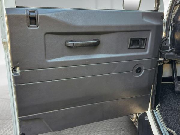 1992 Land Rover Defender 110 4X4 