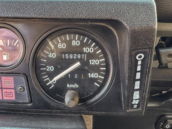 1992 Land Rover Defender 110 4X4 
