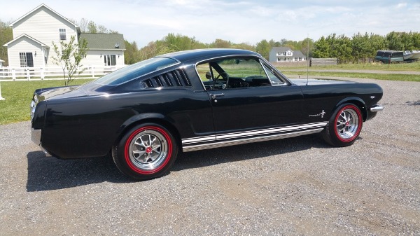 1965 Ford Mustang Show Piece! Fastback