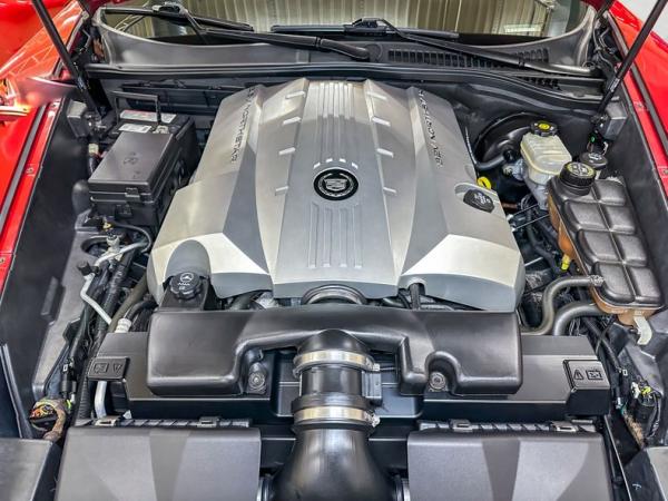 2004 Cadillac XLR Roadster 