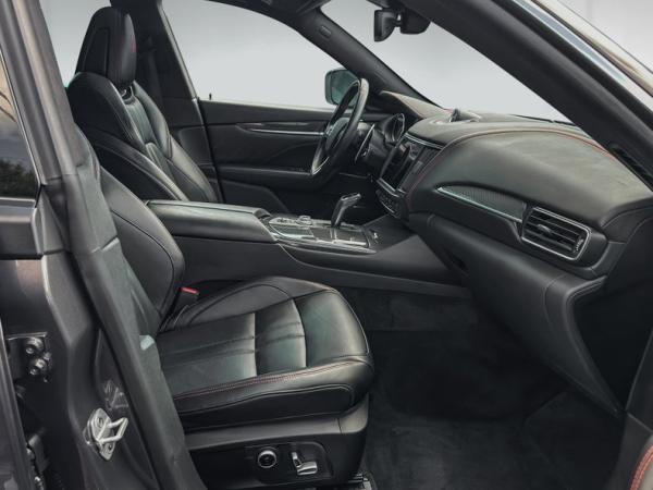 2021 Maserati Levante S Q4 