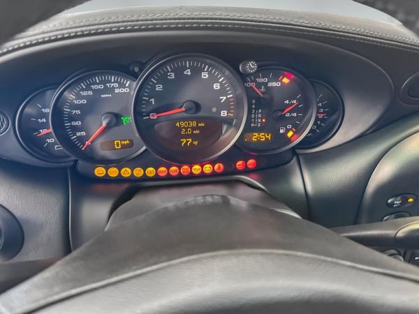 2004 Porsche 911 C4S 