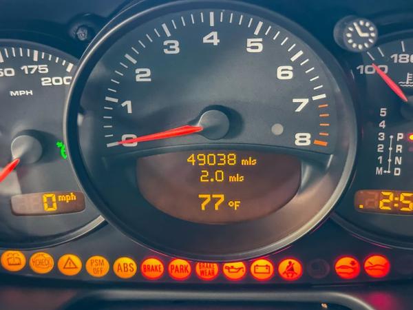 2004 Porsche 911 C4S 