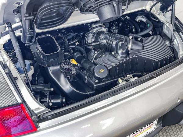 2004 Porsche 911 C4S 