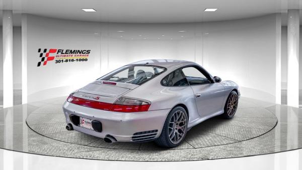 2004 Porsche 911 C4S 