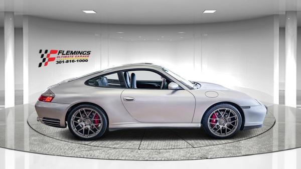 2004 Porsche 911 C4S 