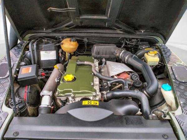 2000 Land Rover Defender 110 4X4 