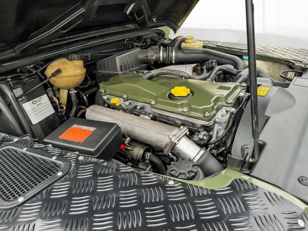 2000 Land Rover Defender 110 4X4 