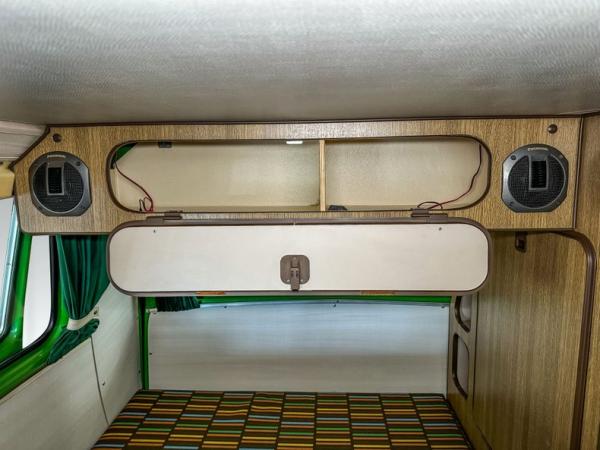 1980 Volkswagen Westfalia Camper 