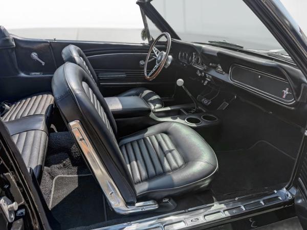 1966 Ford Mustang Shelby GT350 