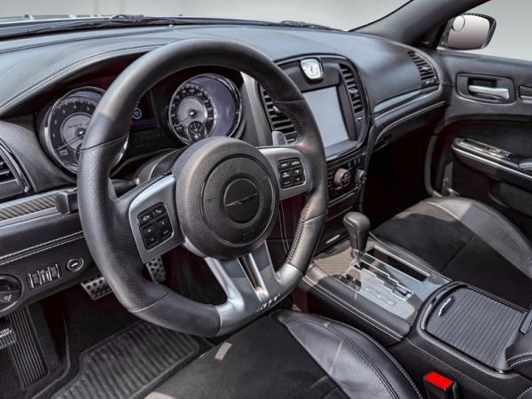 2013 Chrysler 300 SRT8 