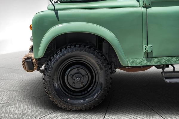 1973 Land Rover Defender 