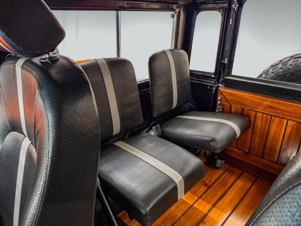 1973 Land Rover Defender Series II 