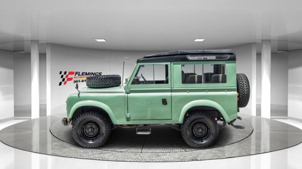 1973 Land Rover Defender 