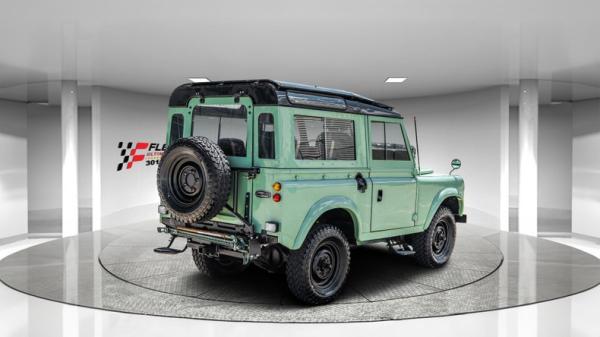 1973 Land Rover Defender 