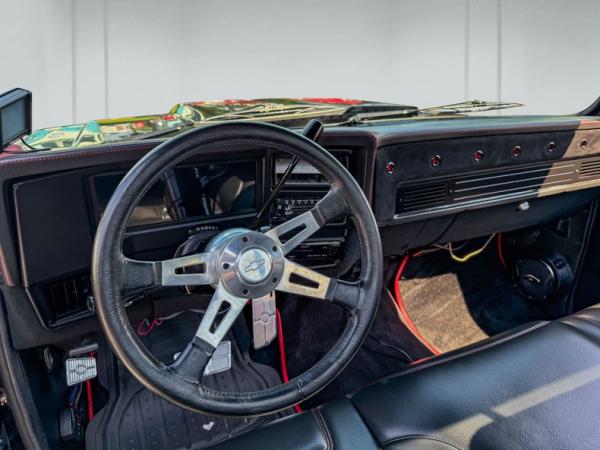 1984 Chevrolet Truck 