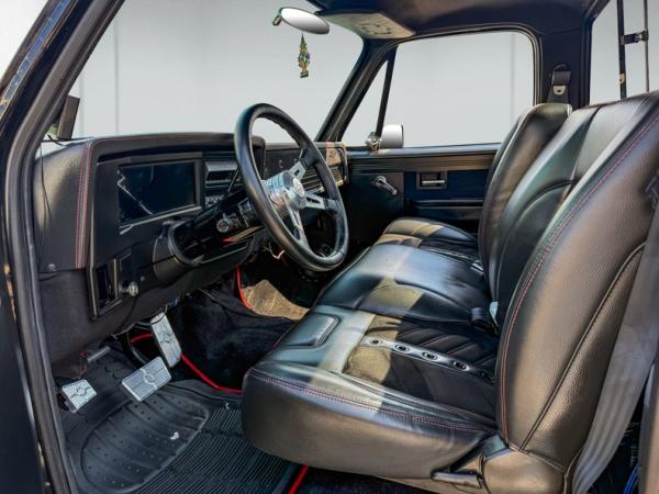 1984 Chevrolet Truck 