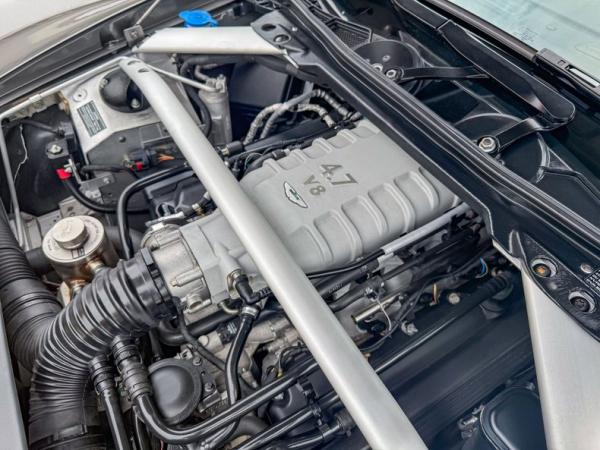 2015 Aston Martin Vantage V8 roadster 