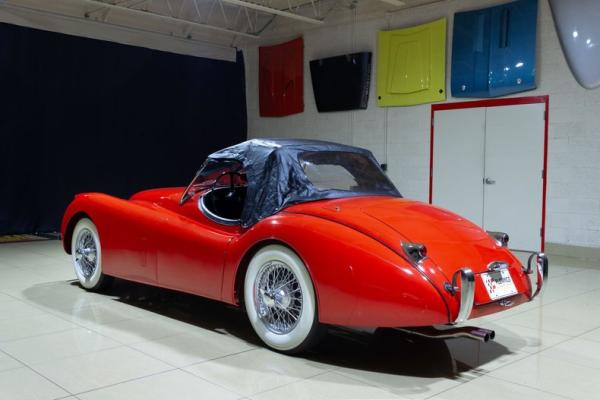 1954 Jaguar XK120 SE ROADSTER 