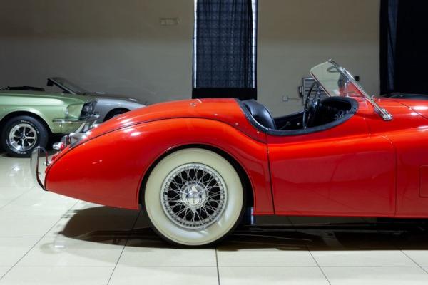 1954 Jaguar XK120 SE ROADSTER 