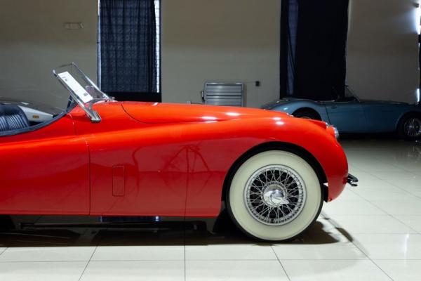 1954 Jaguar XK120 SE ROADSTER 