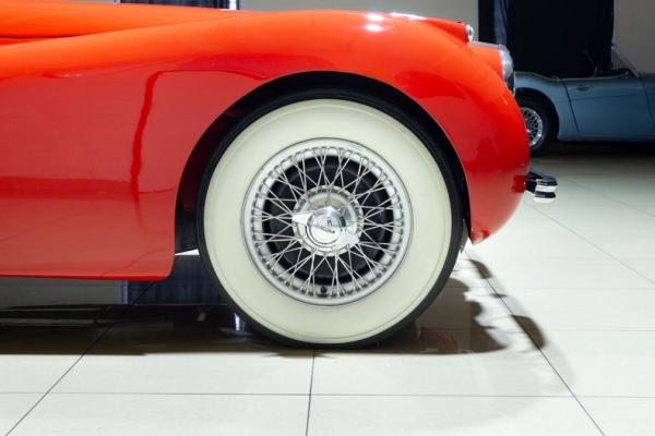 1954 Jaguar XK120 SE ROADSTER 