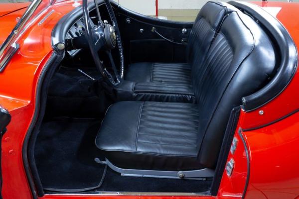 1954 Jaguar XK120 SE ROADSTER 